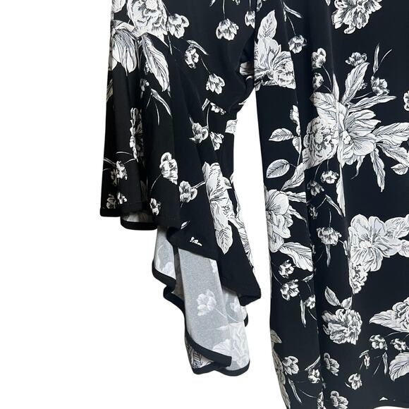 MSK Women Plus 2X Black White Floral Top Bell Sleeve Blouse Top Flowy Stretchy - Picture 4 of 10